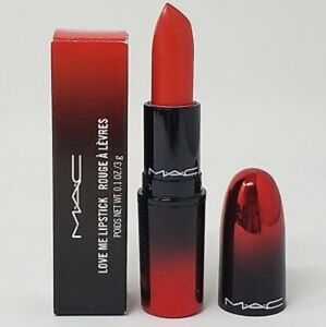NWOT MAC  lipstick 💄